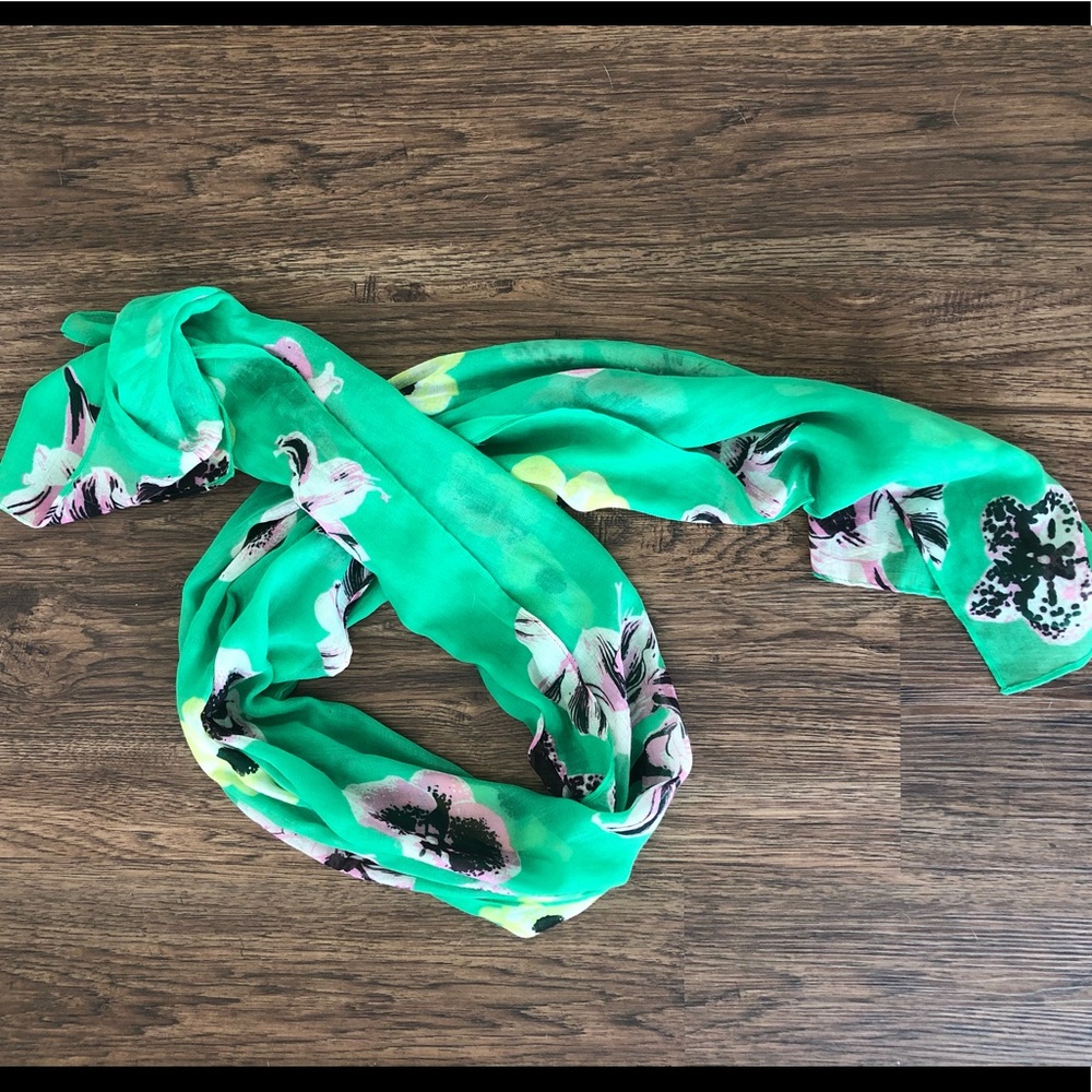 Scarf